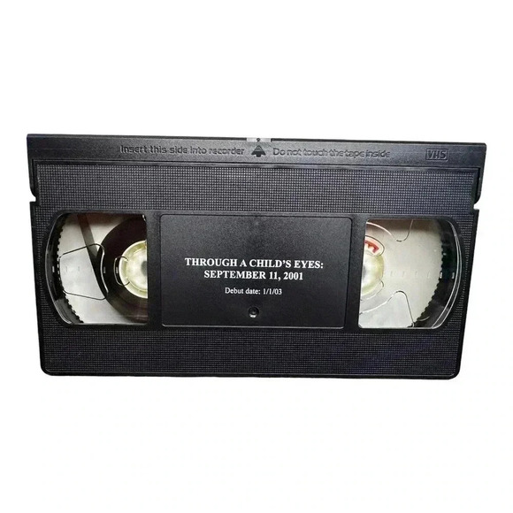 Through A Child’s Eyes: September 11, 2001 FYC HBO Family Emmy Promo VHS VG+ - Picture 4 of 6